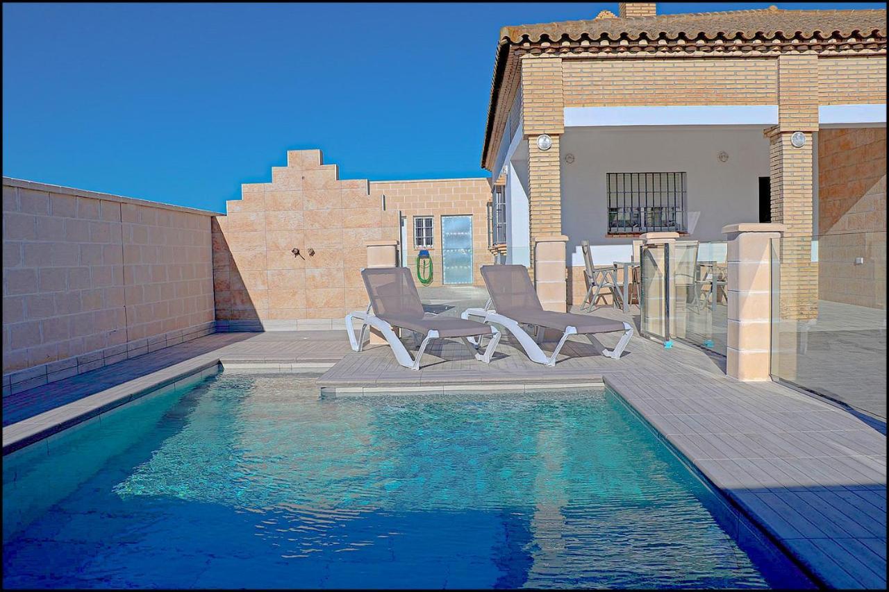 Chalet Penuelas Con Piscina Conil De La Frontera Eksteriør billede
